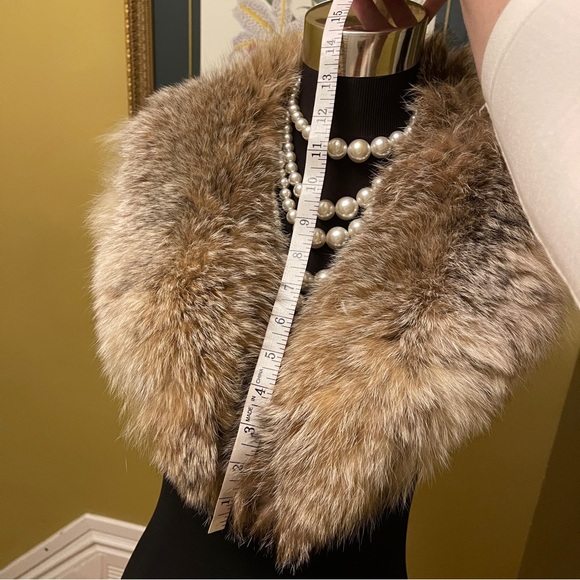Fur collar - Picture 3 of 8